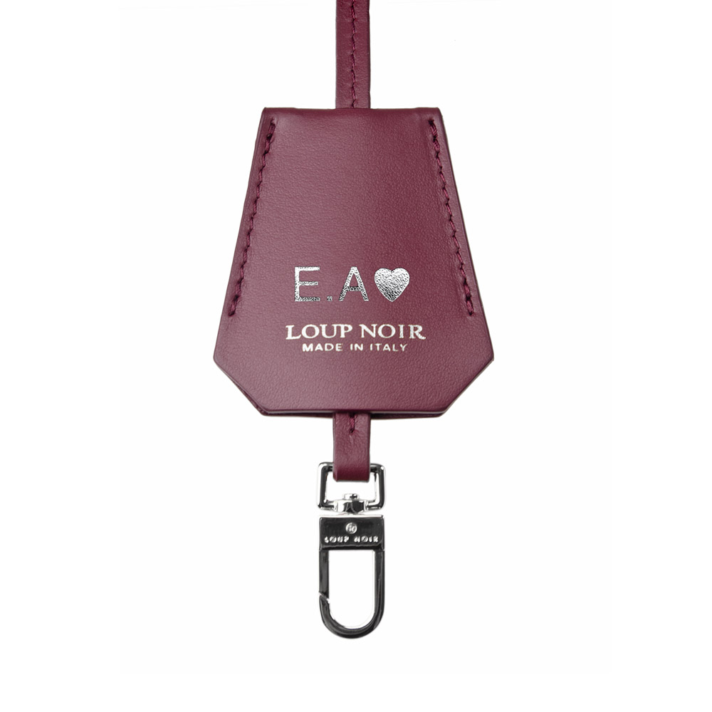 LEATHER TAG Bordeaux